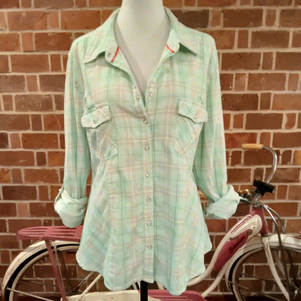 Light Mint Plaid Button-Front Women's Shirt
